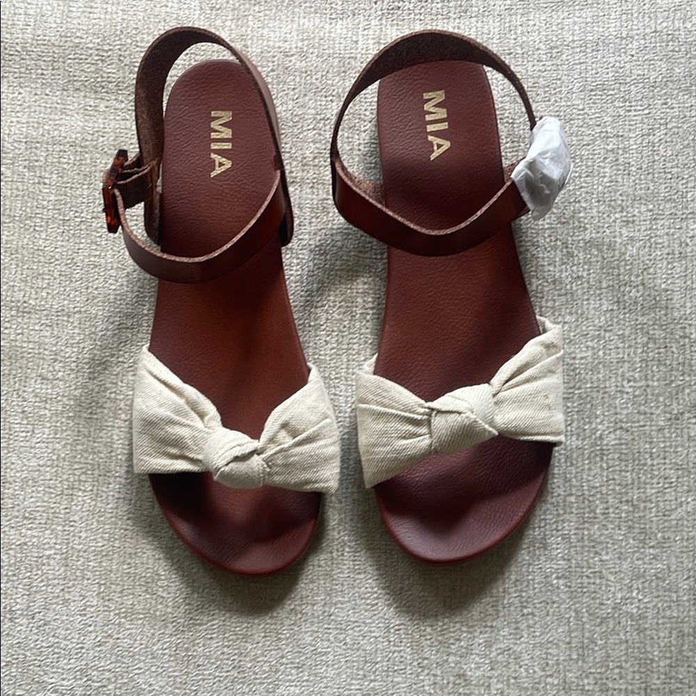 MIA Cream and Brown Sandals with Bow Details